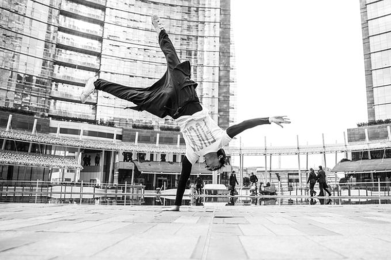 HipHop Revolution